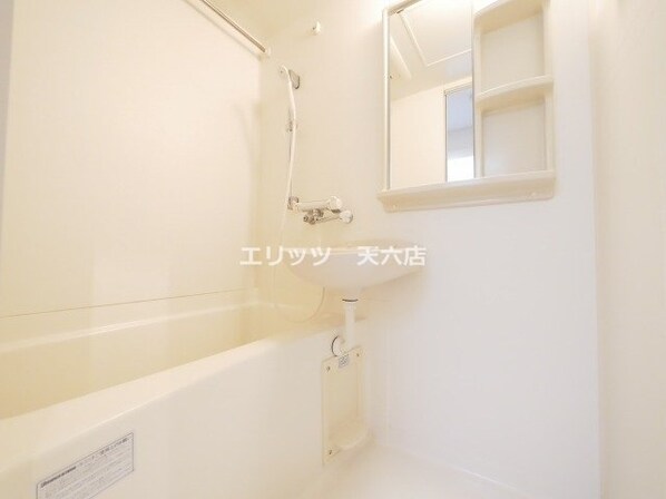 エバースクエア同心の物件内観写真